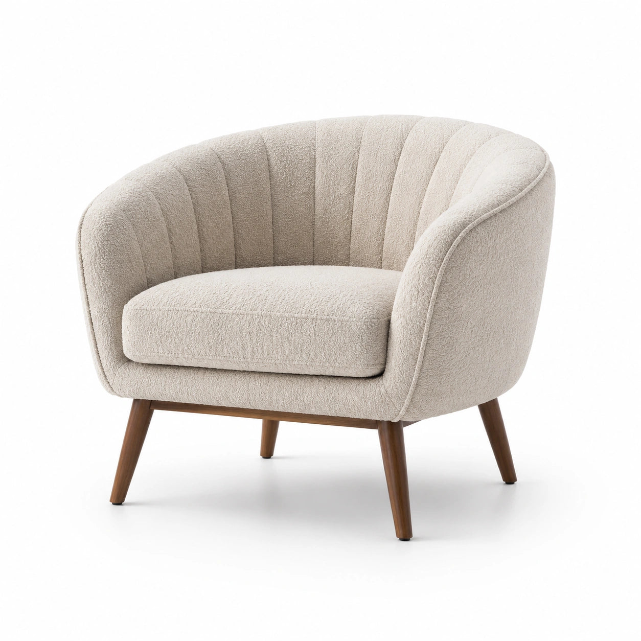 Fauteuil rond en tissu bouclé beige avec pieds en bois
